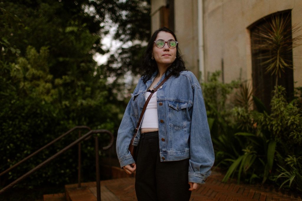 What To Wear To Disney World (Outfit Ideas & Styling Guide)